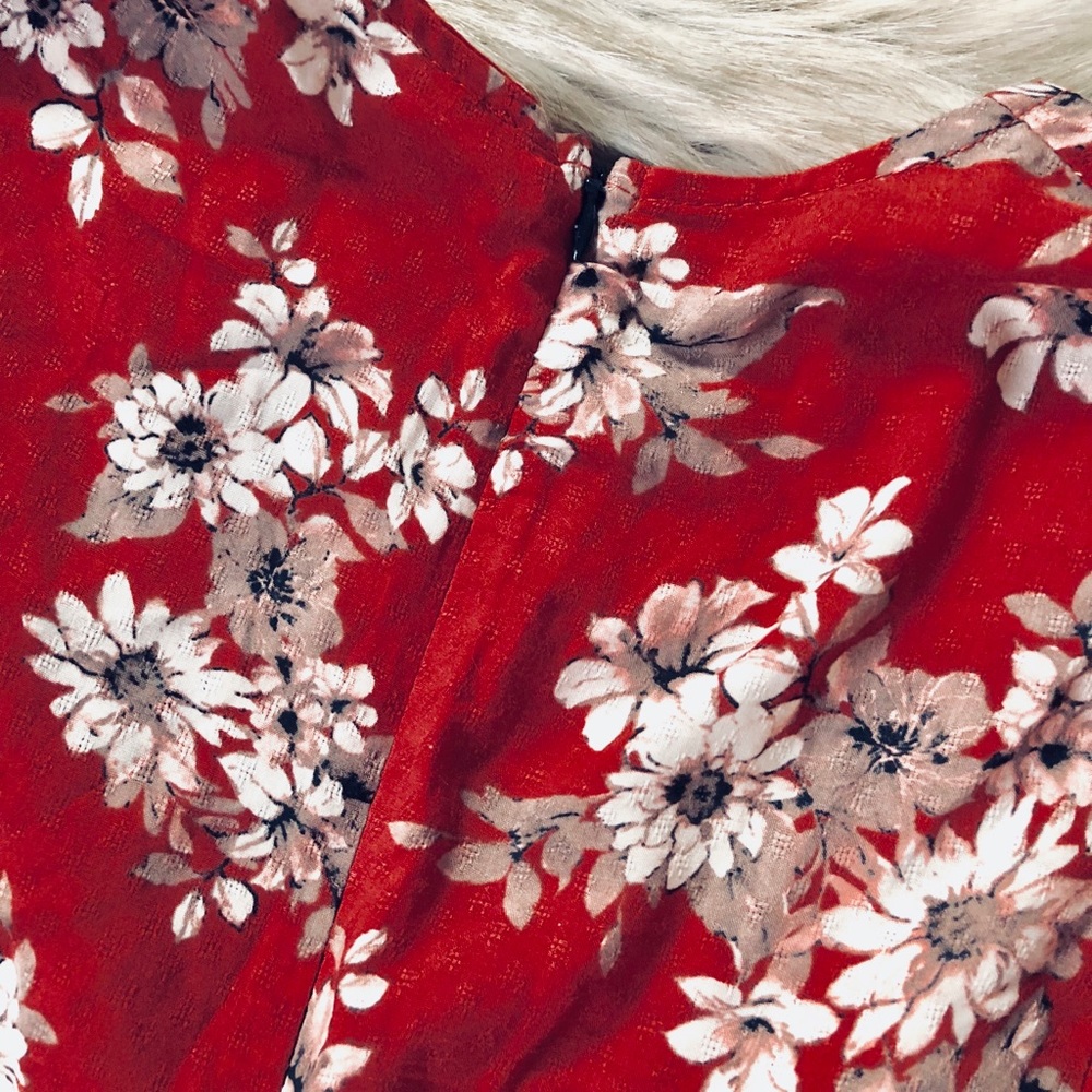 🌿 CLEARANCE 🌿 Rust Floral Playsuit Romper 🌿 - Picture 5 of 8